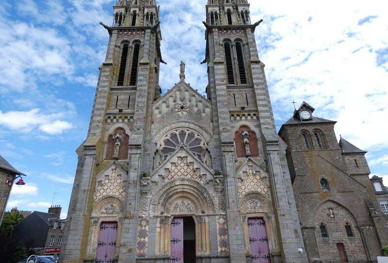 église vue ext800©MTN