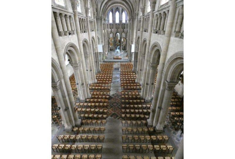 église vue intérieure800©MTN