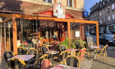 Le Sedona Café