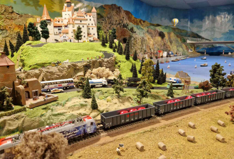 Maquette Le monde Miniature Clécy