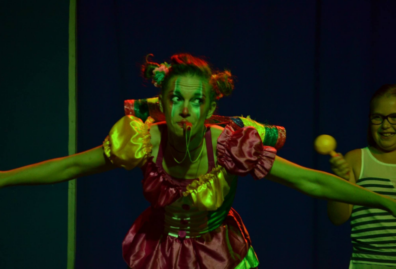 Chloé Rasero du cirque Tempo