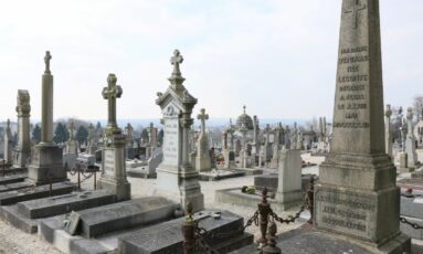 Nos samedis histoire- Le cimetière de Flers