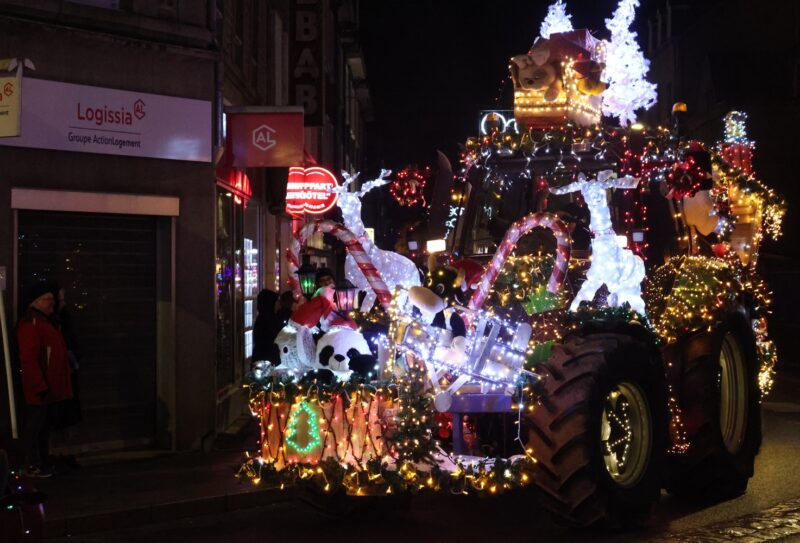 2024.12.20 Défilé tracteurs lumineux (7)